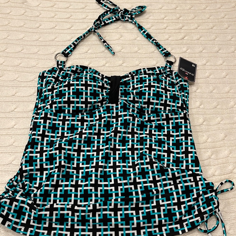NWT St John’s Bay swimsuit top
